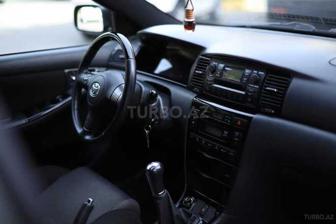 Toyota Corolla 2006, 208,000 km - 1.4 л - Bakı