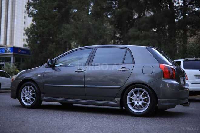 Toyota Corolla 2006, 208,000 km - 1.4 л - Bakı
