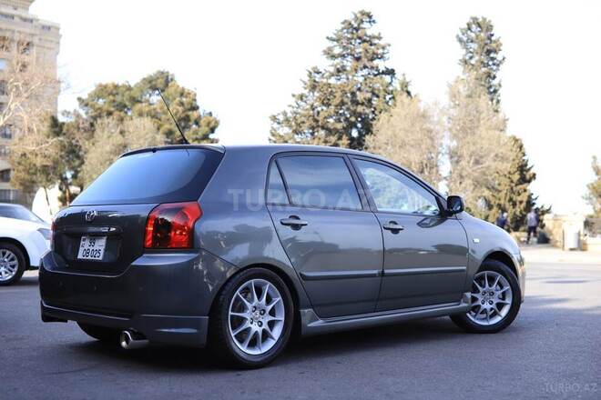 Toyota Corolla 2006, 208,000 km - 1.4 л - Bakı