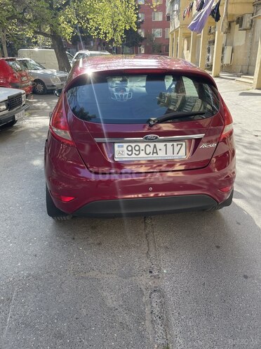 Ford Fiesta 2011, 102,000 km - 1.4 l - Bakı