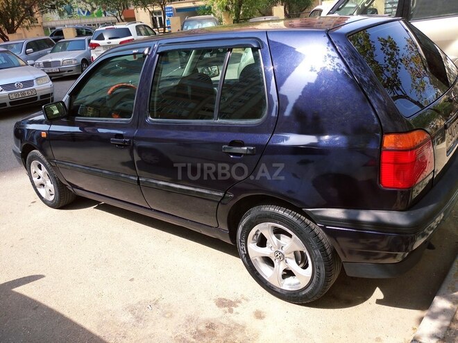 Volkswagen Golf 1993, 290,000 km - 1.8 l - Bakı