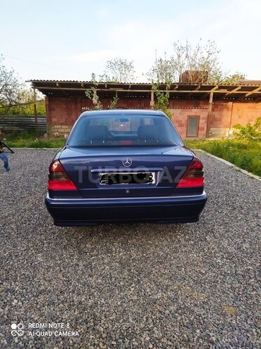 Mercedes C 180 1999, 311,305 km - 1.8 л - Cəlilabad