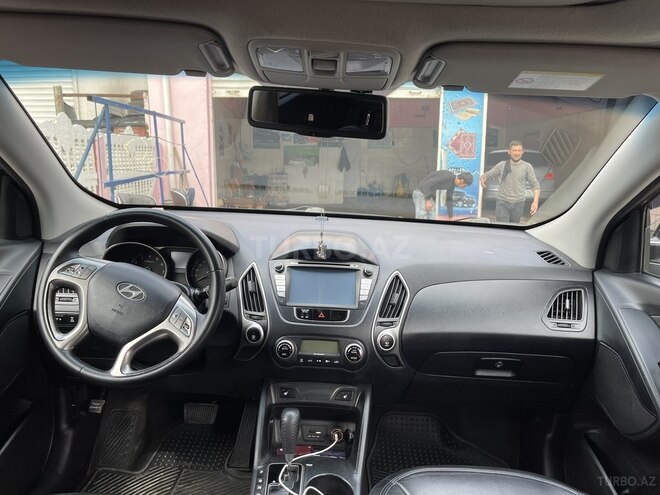 Hyundai ix35 2011, 178,000 km - 2.0 l - Bakı