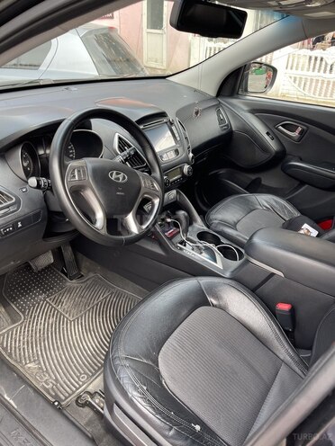 Hyundai ix35 2011, 178,000 km - 2.0 l - Bakı