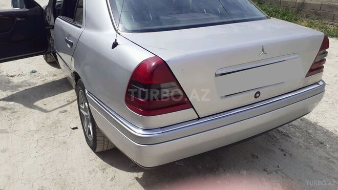 Mercedes C 180 1995, 379,740 km - 1.8 l - Bakı