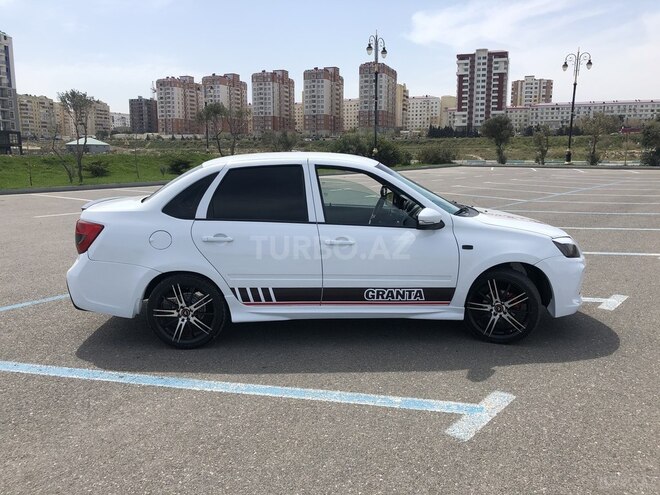 LADA (VAZ) Granta 2013, 300,000 km - 1.6 l - Bakı