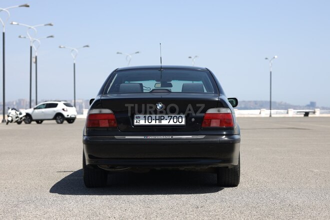 BMW 523 1999, 278,000 km - 2.5 l - Bakı