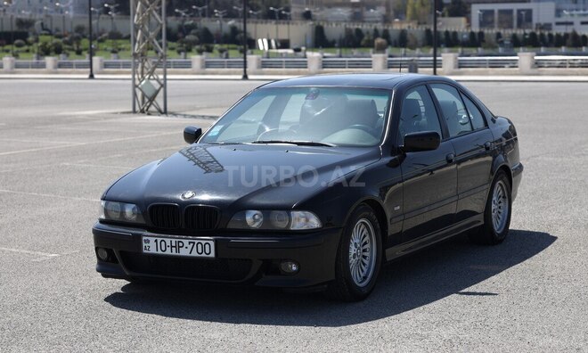 BMW 523 1999, 278,000 km - 2.5 l - Bakı