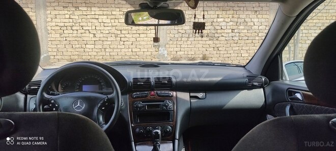 Mercedes C 200 2001, 297,300 km - 2.0 l - Bakı