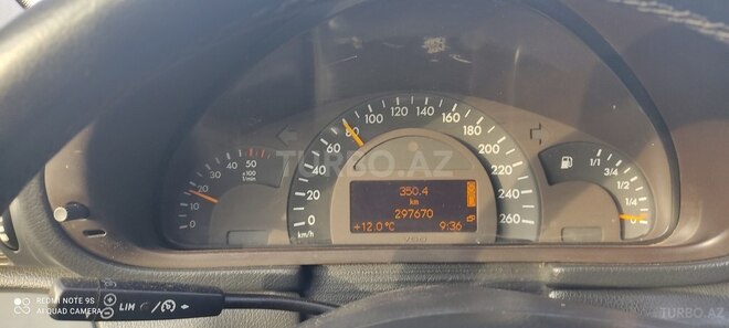 Mercedes C 200 2001, 297,300 km - 2.0 l - Bakı