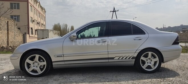 Mercedes C 200 2001, 297,300 km - 2.0 l - Bakı