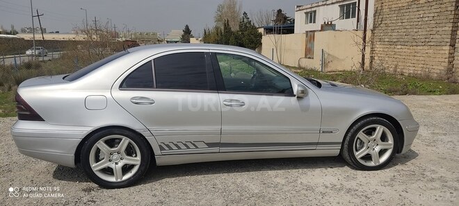 Mercedes C 200 2001, 297,300 km - 2.0 l - Bakı