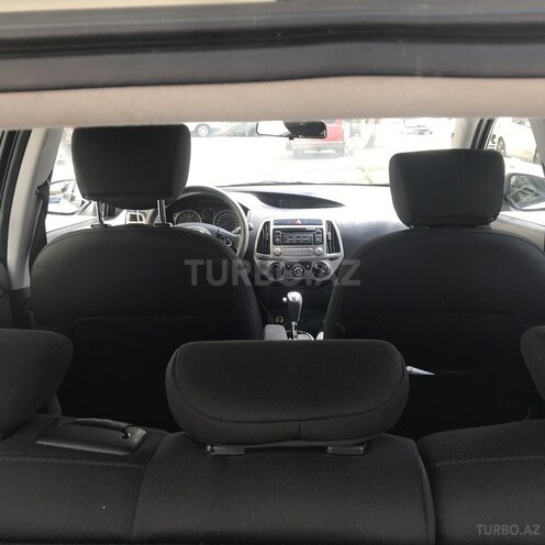 Hyundai i20 2012, 126,000 km - 1.4 l - Bakı