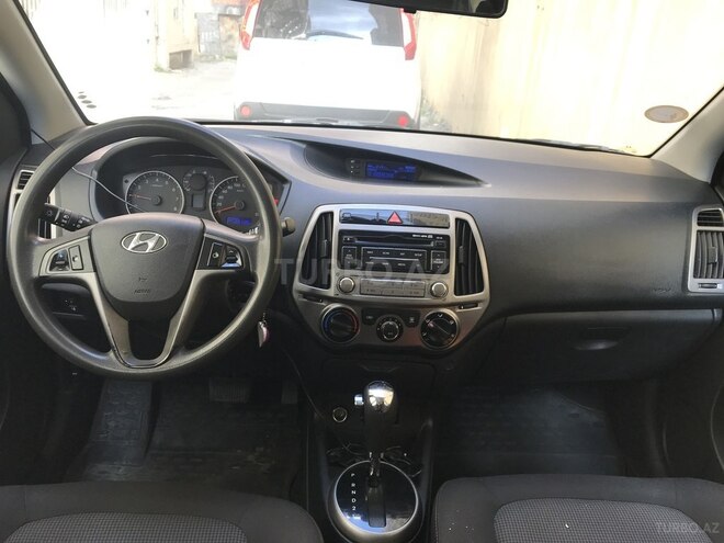 Hyundai i20 2012, 126,000 km - 1.4 l - Bakı