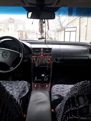 Mercedes C 180 1999, 320,692 km - 1.8 l - Quba