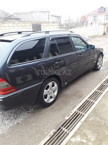 Mercedes C 180 1999, 320,692 km - 1.8 l - Quba