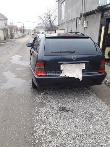 Mercedes C 180 1999, 320,692 km - 1.8 l - Quba