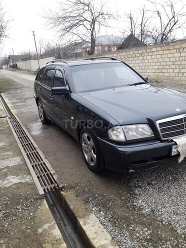 Mercedes C 180 1999, 320,692 km - 1.8 l - Quba