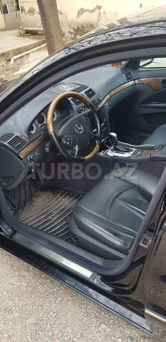 Mercedes E 320 2003, 307,000 km - 3.2 л - Tovuz