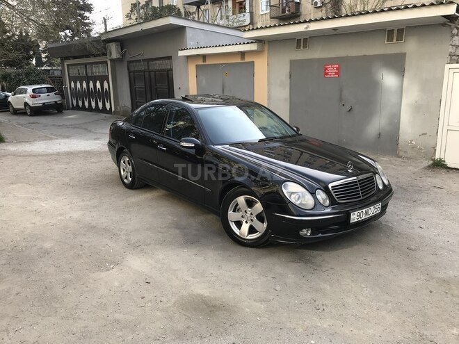 Mercedes E 240 2003, 190,000 km - 2.6 l - Bakı