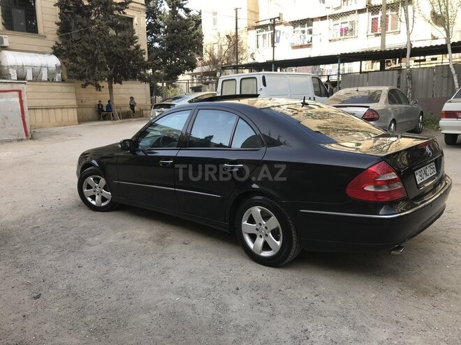 Mercedes E 240 2003, 190,000 km - 2.6 l - Bakı