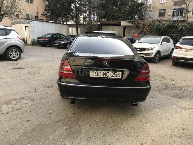 Mercedes E 240 2003, 190,000 km - 2.6 l - Bakı