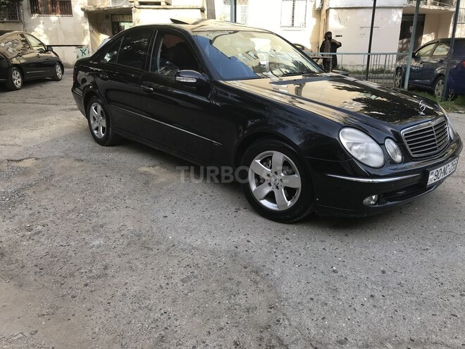 Mercedes E 240 2003, 190,000 km - 2.6 l - Bakı