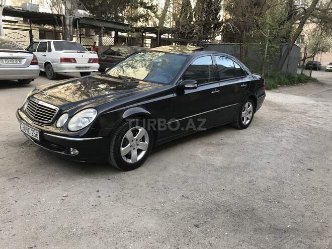 Mercedes E 240 2003, 190,000 km - 2.6 l - Bakı