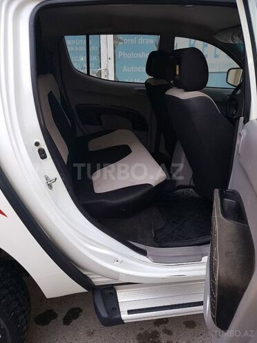 Mitsubishi L200 2013, 200,000 km - 2.5 l - Bakı