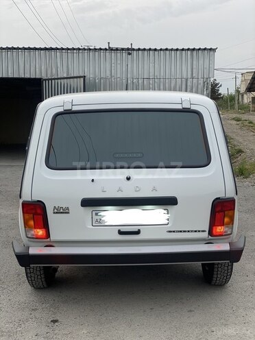 LADA (VAZ) Niva 2021, 800 km - 1.7 l - Yevlax