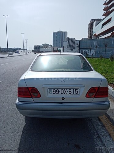 Mercedes E 300 1996, 436,000 km - 3.0 л - Bakı