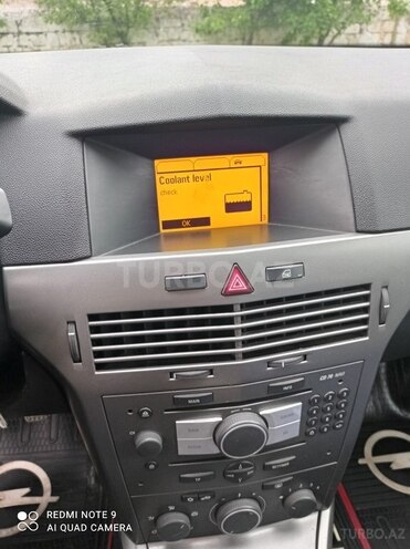 Opel Astra 2006, 191,447 km - 1.6 l - Bərdə