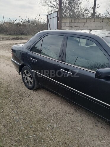Mercedes C 230 1998, 378,000 km - 2.3 л - Saatlı