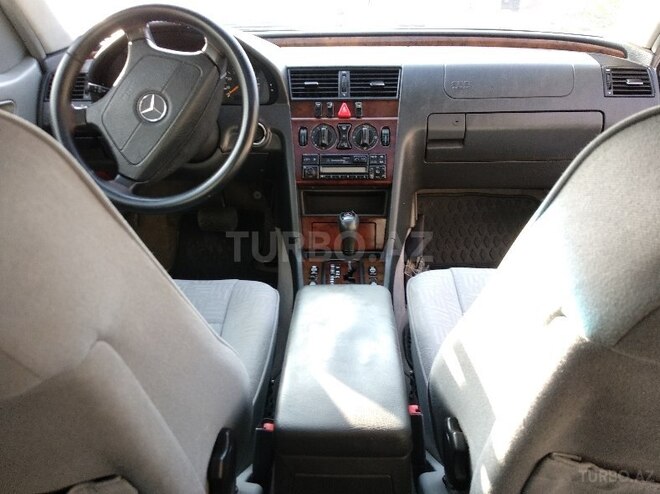 Mercedes C 180 1998, 269,544 km - 1.8 л - Tovuz