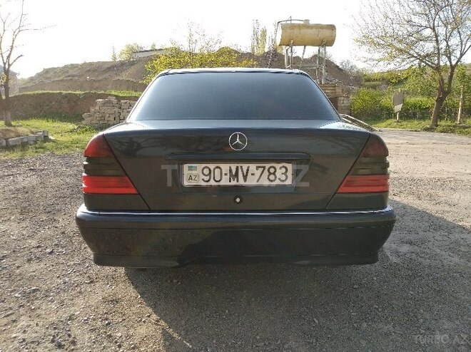Mercedes C 180 1998, 269,544 km - 1.8 л - Tovuz