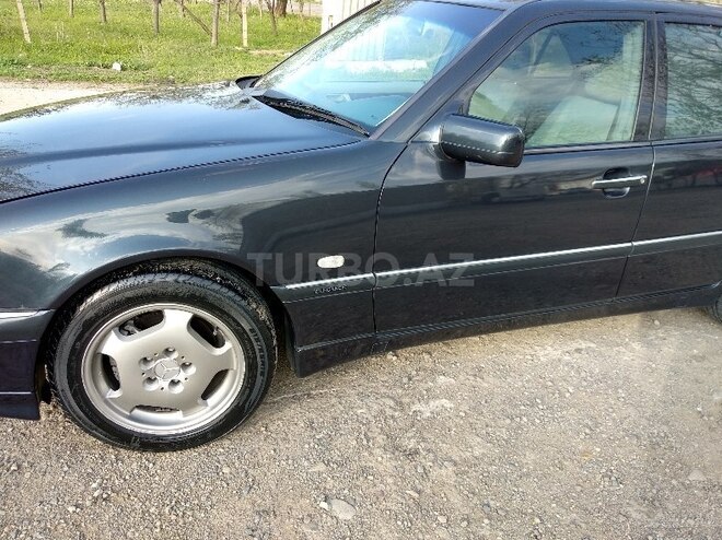 Mercedes C 180 1998, 269,544 km - 1.8 л - Tovuz