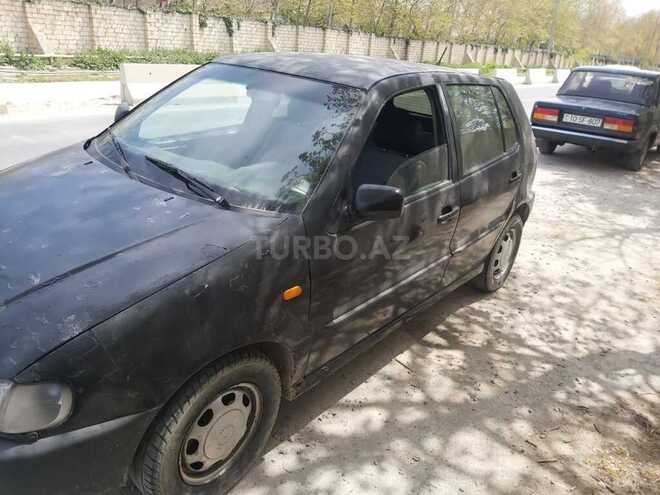 Volkswagen Polo 1996, 256,588 km - 1.6 l - Bakı