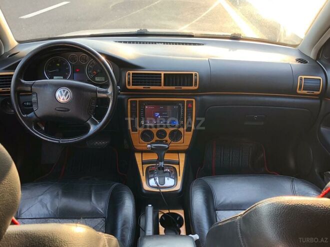 Volkswagen Passat 2003, 331,000 km - 1.8 l - Bakı