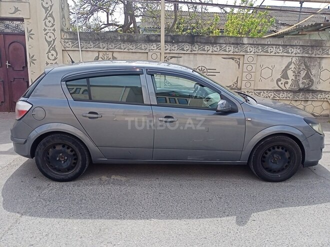 Opel Astra 2005, 300,000 km - 1.4 l - Bakı