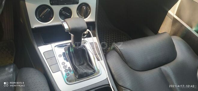 Volkswagen Passat 2008, 270,000 km - 2.0 l - Lənkəran