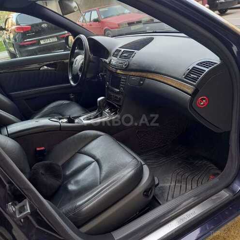 Mercedes E 270 2002, 236,000 km - 2.7 l - Bakı