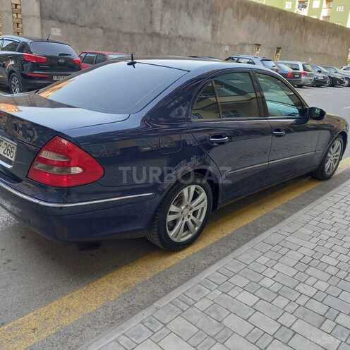 Mercedes E 270 2002, 236,000 km - 2.7 l - Bakı
