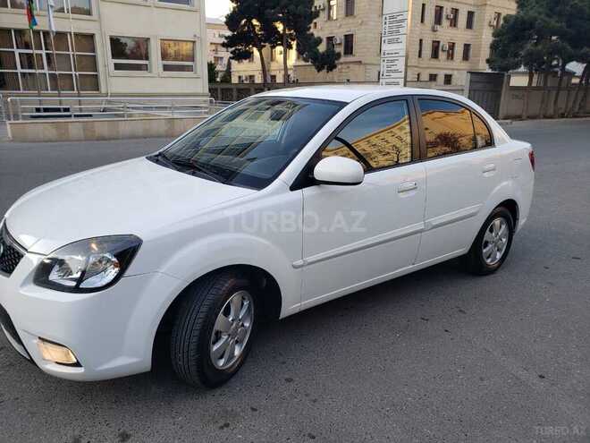 Kia Rio 2010, 230,000 km - 1.4 l - Bakı
