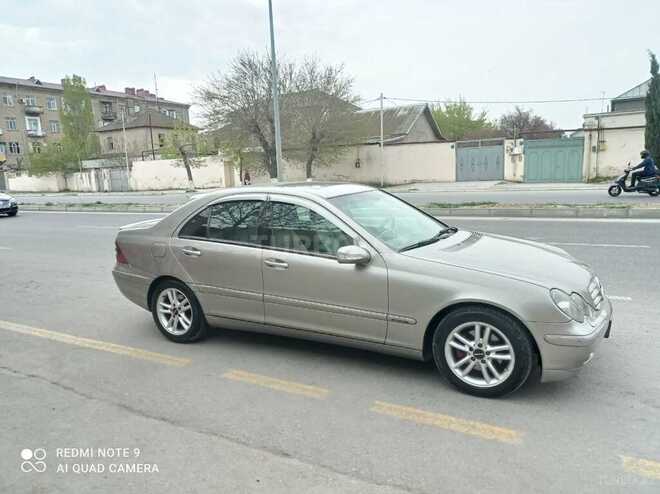Mercedes C 180 2003, 228,000 km - 1.8 l - Sumqayıt