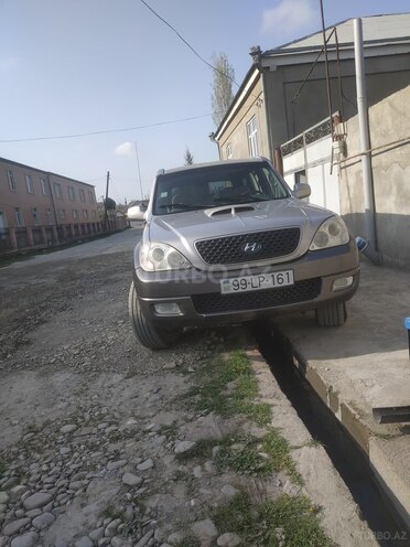 Hyundai Terracan 2004, 307,000 km - 2.9 л - Quba