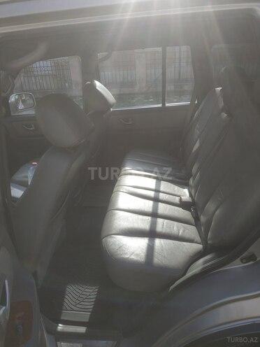 Hyundai Terracan 2004, 307,000 km - 2.9 л - Quba