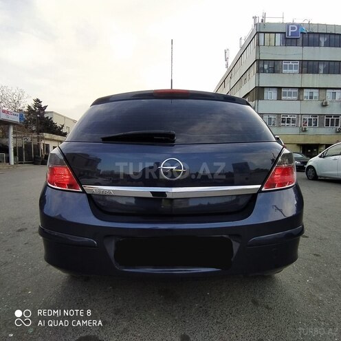 Opel Astra 2010, 186,000 km - 1.4 l - Bakı