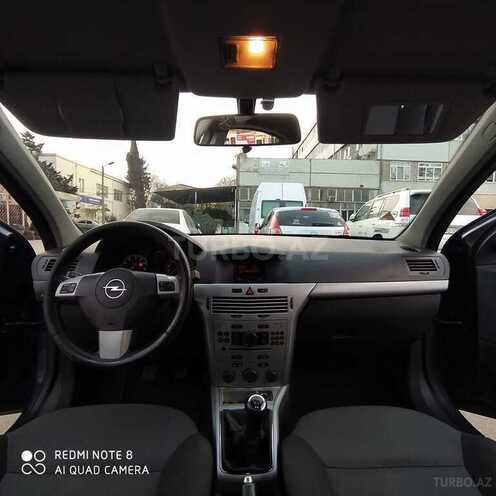 Opel Astra 2010, 186,000 km - 1.4 l - Bakı