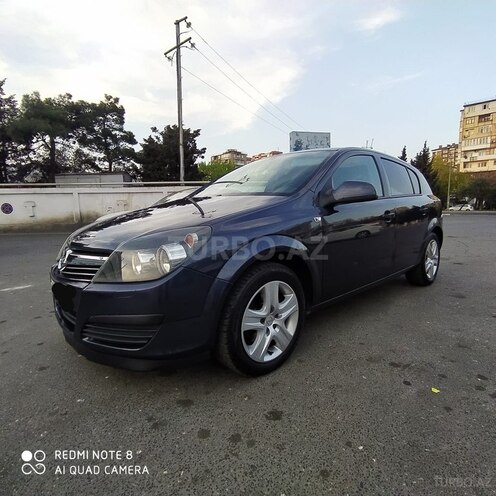 Opel Astra 2010, 186,000 km - 1.4 l - Bakı