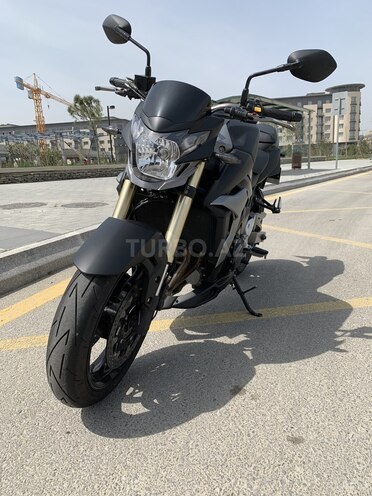 Suzuki GSR 750 2014, 9,850 km - 0.8 l - Bakı